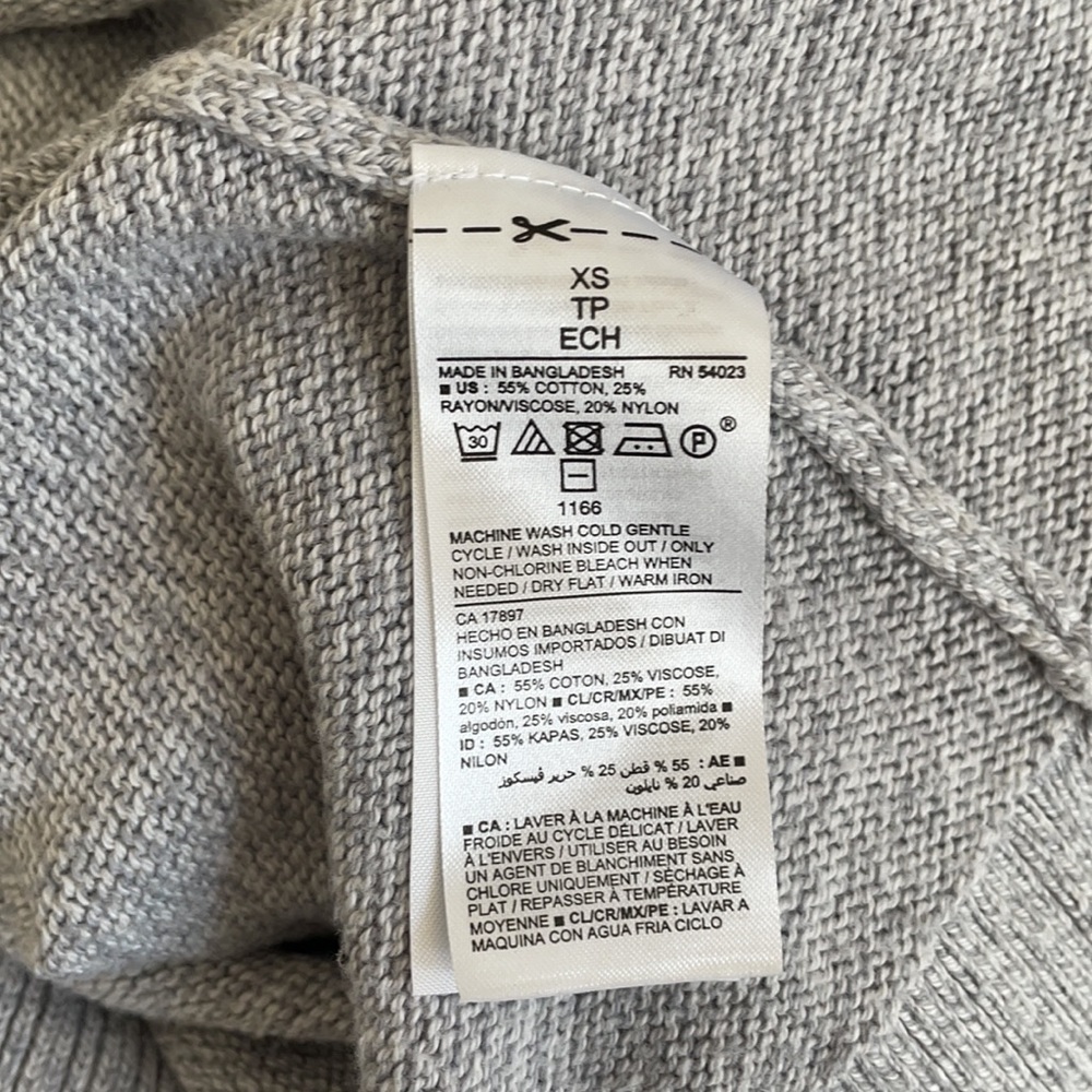 Old Navy - Picture 6 of 6